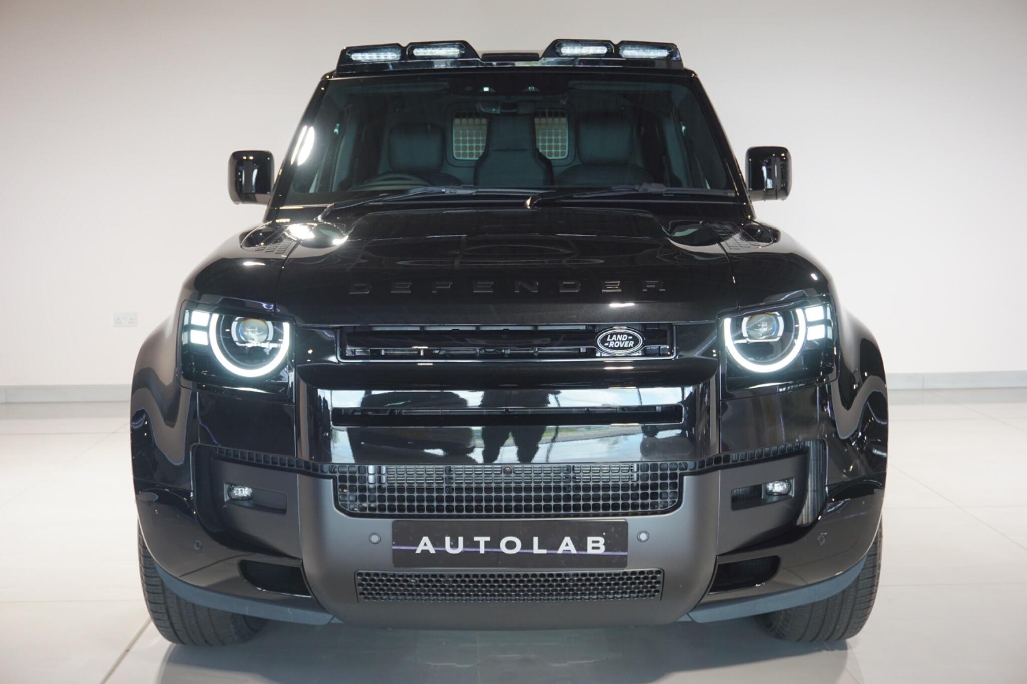 Land Rover Defender 110 3.0 D350 MHEV X-Dynamic HSE Hard Top SUV 5dr Diesel Auto 4WD MWB Euro 6 (s/s) (350 ps)